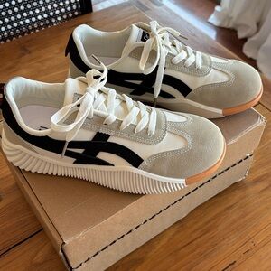 De Florence DF Cloudea Vintage Black Tan White Sneaker Women’s Shoe Size 8